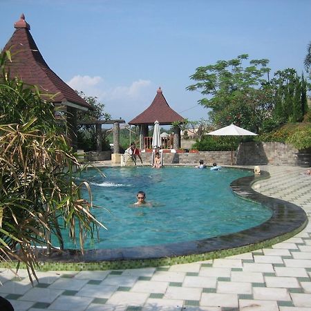 Green Wattana Hotel Sentul Bogor Dış mekan fotoğraf