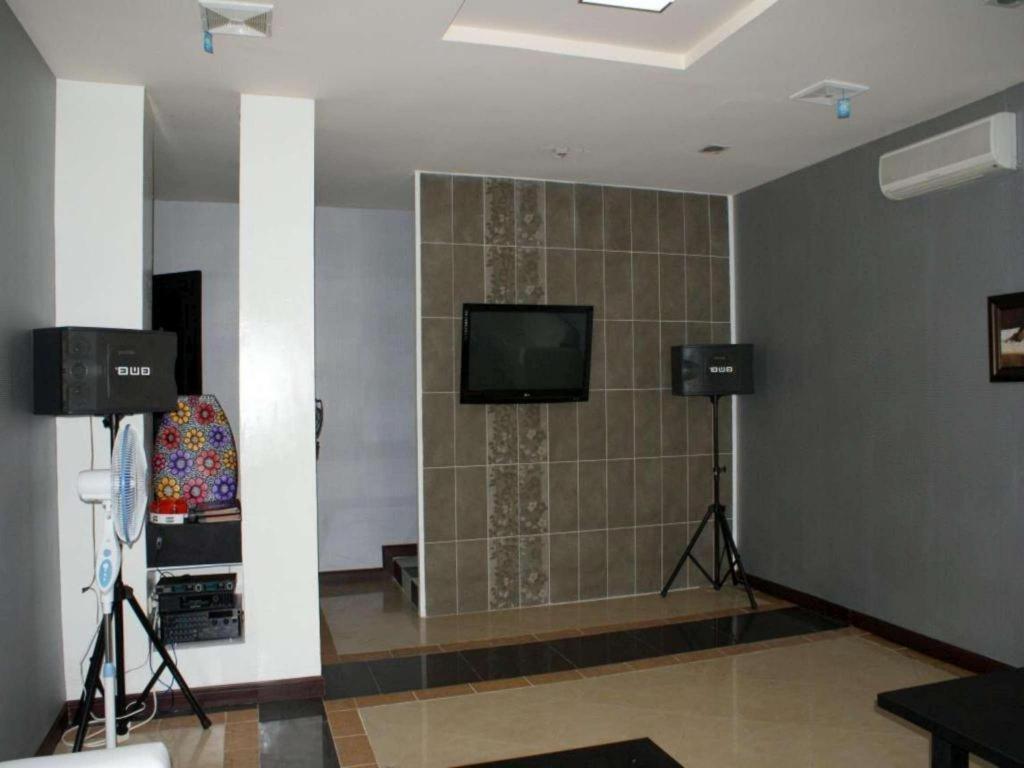 Green Wattana Hotel Sentul Bogor Dış mekan fotoğraf