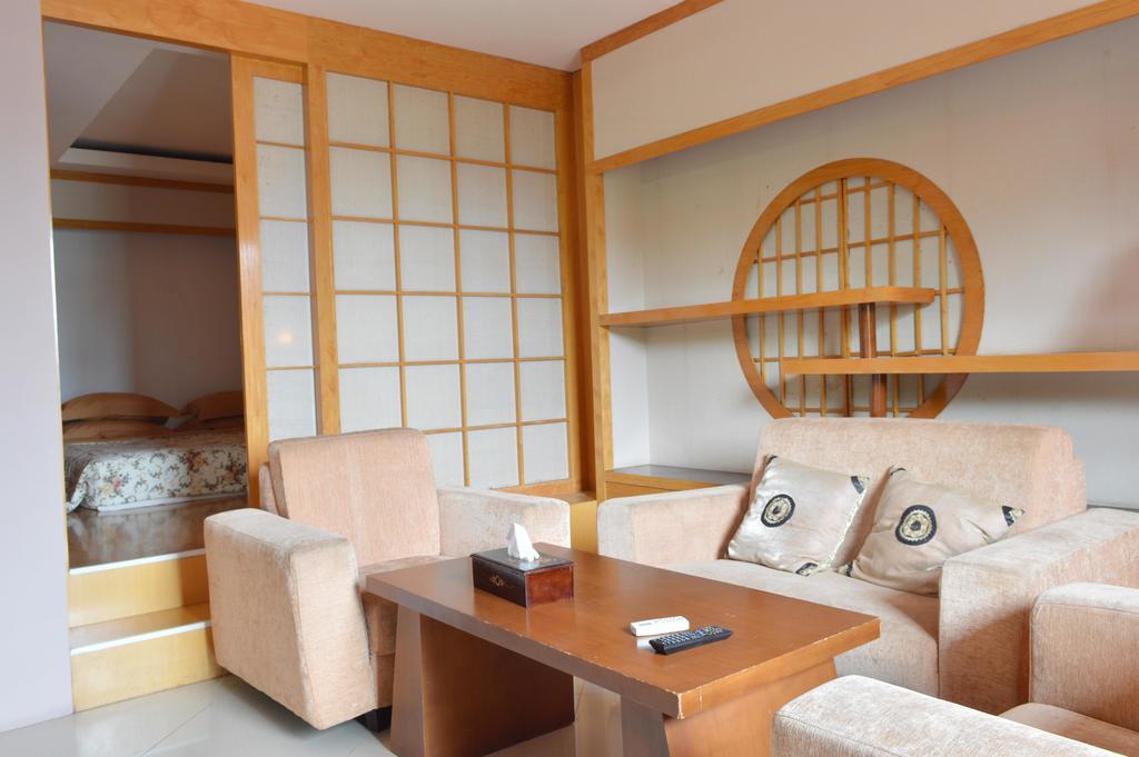 Green Wattana Hotel Sentul Bogor Dış mekan fotoğraf