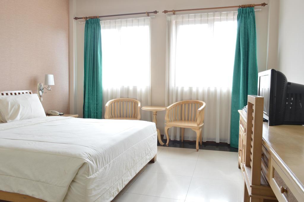 Green Wattana Hotel Sentul Bogor Dış mekan fotoğraf