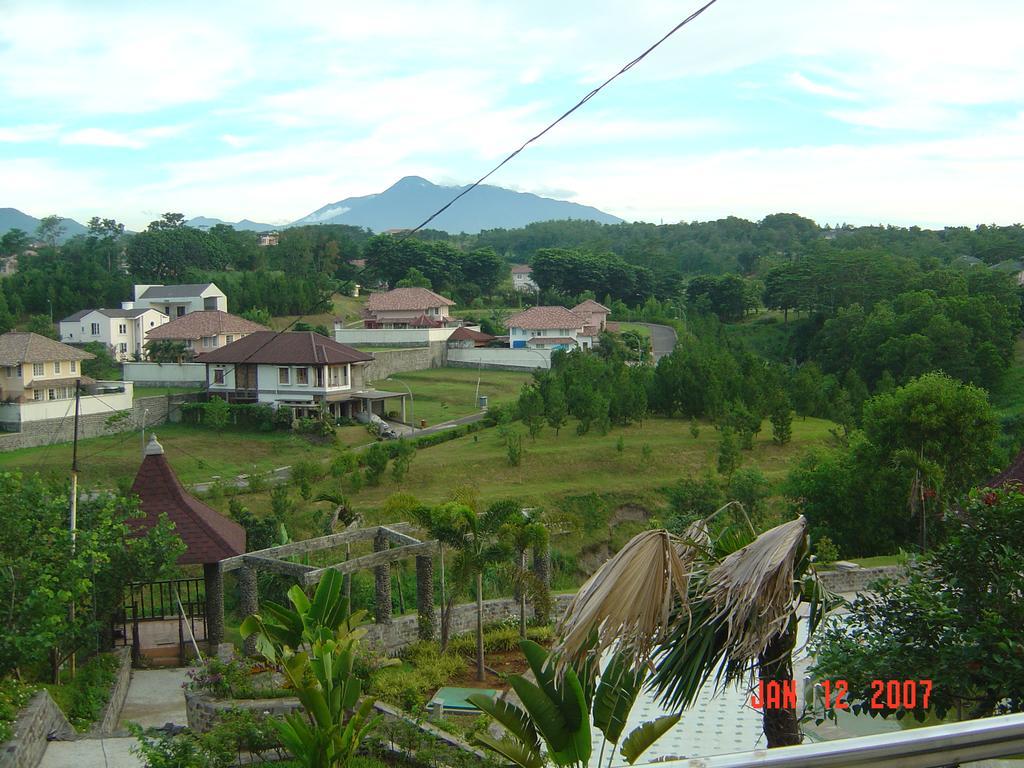 Green Wattana Hotel Sentul Bogor Dış mekan fotoğraf