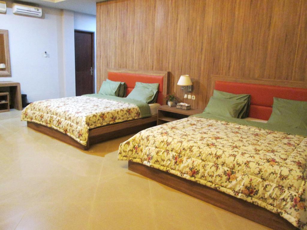 Green Wattana Hotel Sentul Bogor Dış mekan fotoğraf