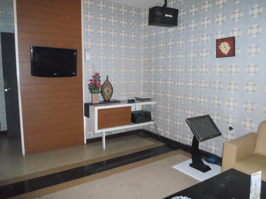 Green Wattana Hotel Sentul Bogor Dış mekan fotoğraf